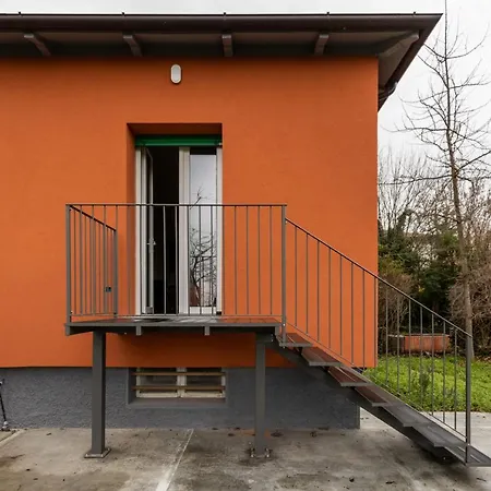 Ferienhaus Casa Con Giardino A Borgo Panigale *